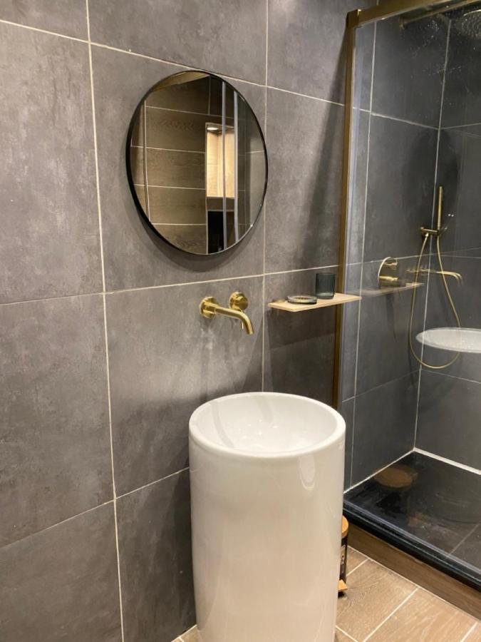 Sv - L'Experience Design Duplex In Marseille Appartement Buitenkant foto